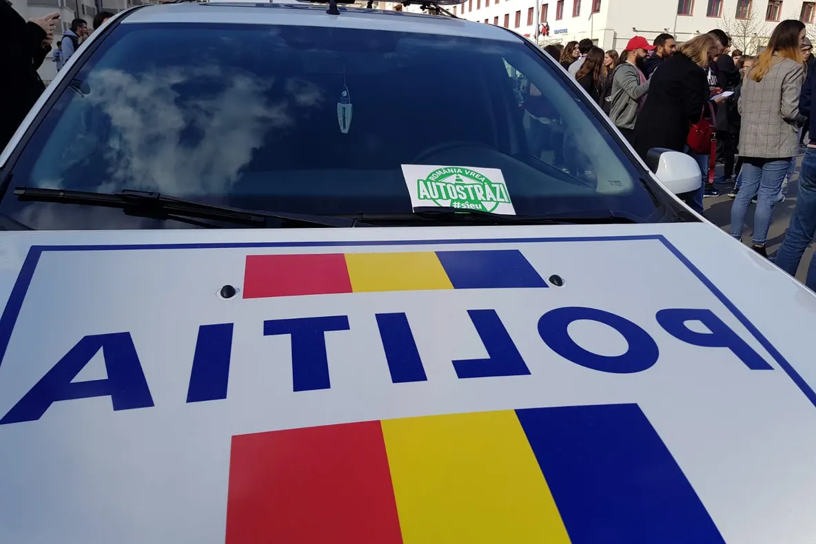FOTO – VIDEO: Băcăuanii vor autostăzi! Traficul rutier a fost oprit, iar Bacăul a cerut autostrăzi