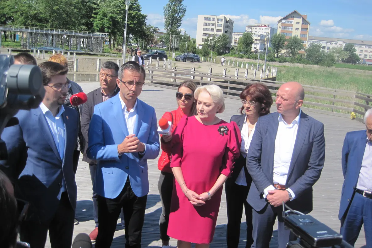 Dragoș Benea vrea și el în opoziție, dar îl atacă pe Necula pentru că “spală rufele” partidului pe Facebook