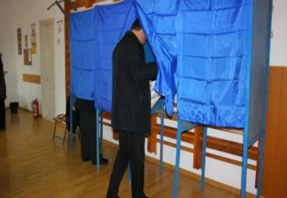 Bacăul, prezență la urne sub media națională la ora 17.00