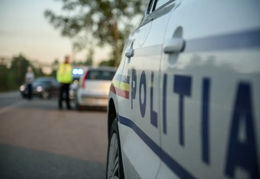 Fără permis la volanul unui autoturism 