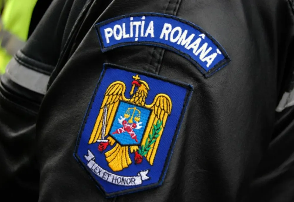 Polițiștii implementează campania ” Informarea, o cale spre reintegrare socială” 