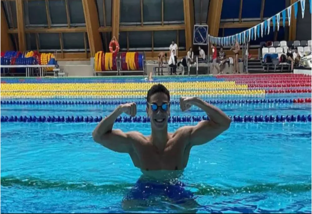 David Popovici s-a calificat în finala probei de 400 m liber la europenele de la Roma