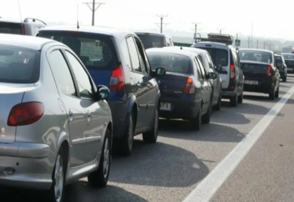 Minivacanța s-a terminat! Întoarceți-vă acasă în siguranță!- sfaturi de la polițiștii rutieri