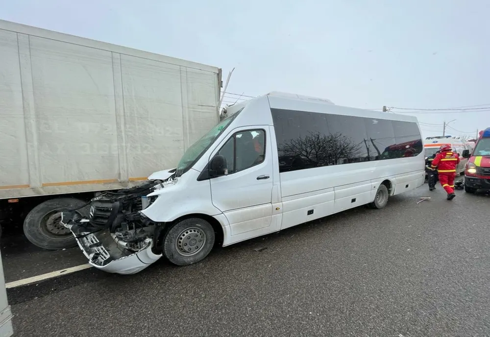 ACCIDENT CUMPLIT  pe E85! 13 victime