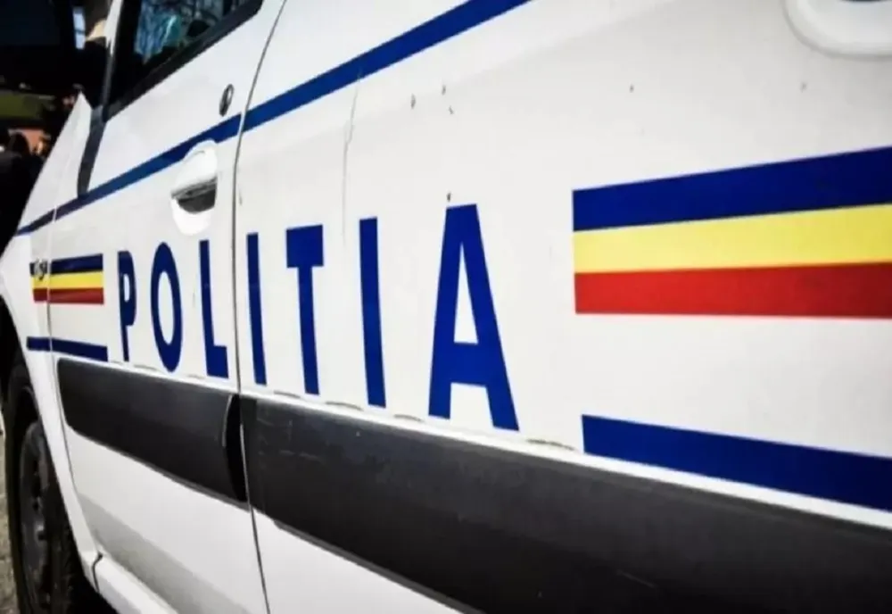  O aniversare specială a polițiștilor: ghiozdan, rechizite și cadouri pentru un băiețel născut de Ziua Poliției