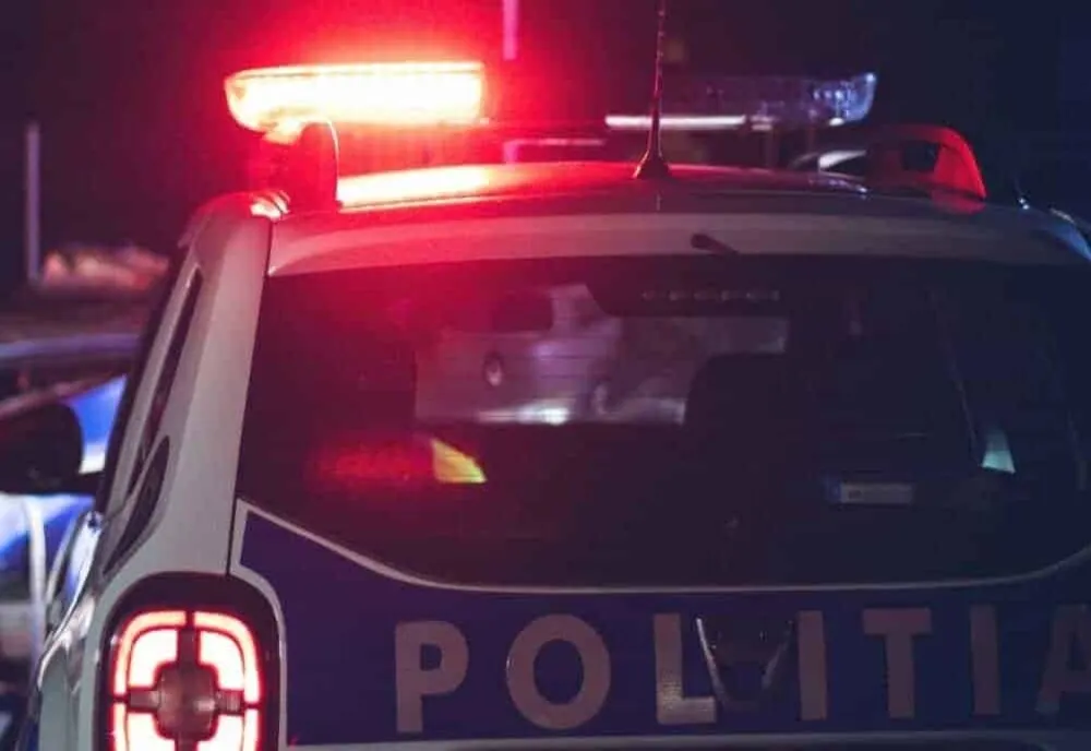 Dosar penal pentru un bărbat din Helegiu. De ce l-au polițiștii la spital