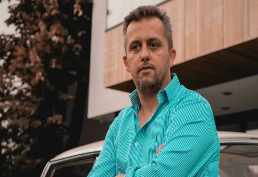 Dosarul ROMPREST. Bogdan Adimi a fugit pe ușa din spate, de la audieri, ca să scape de presă