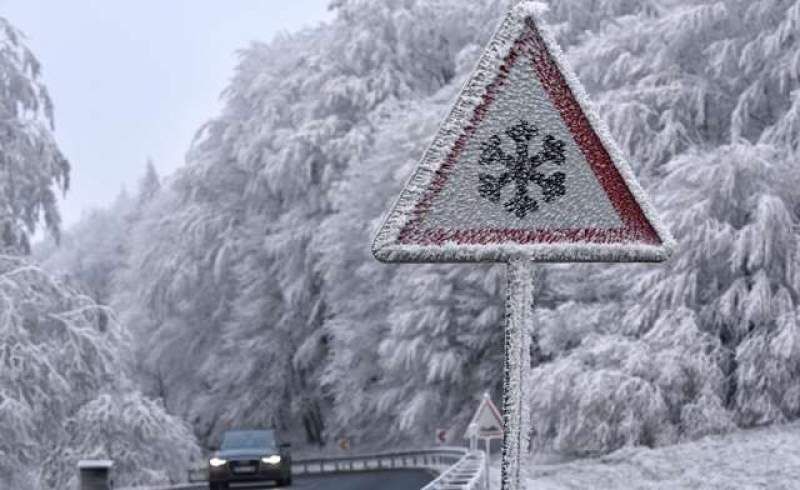 Cod galben de ninsori și ploi. Avertizările meteorologilor