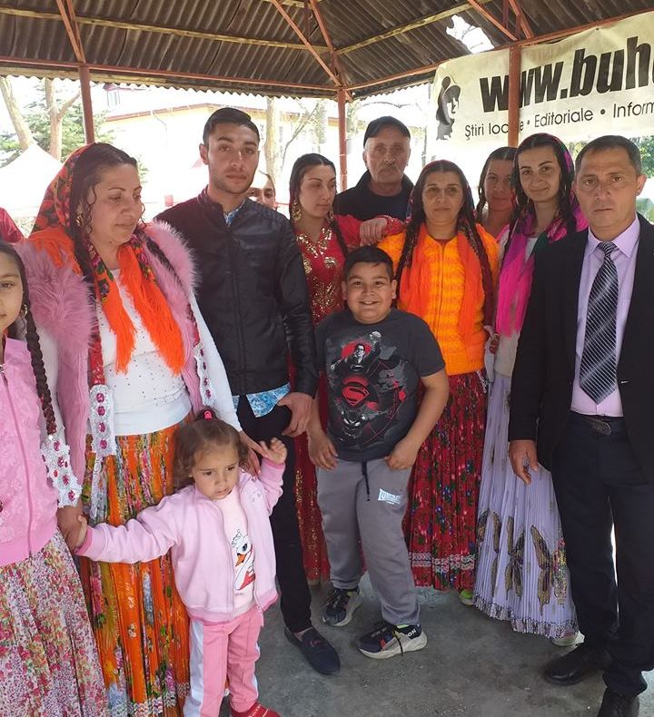 VIDEO:Paranghelie mișto în centrul orașului. Te trais but, romani!