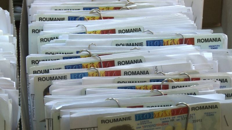 Sâmbătă și duminică, program special la Evidența Persoanelor. Băcăuanii își pot preschimba cartea de identitate pentru votare