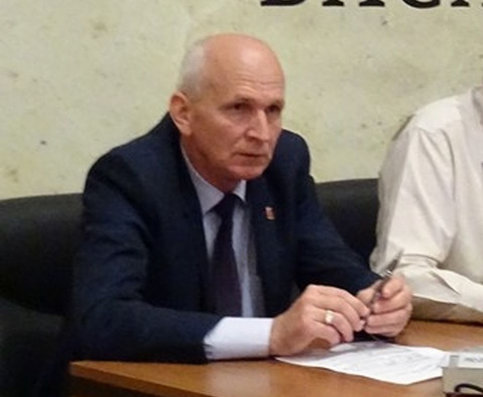 Atac dur al lui Dragoș Benea la adresa administratorului municipiului Bacău! Romică Chindruș, găsit țap ispășitor pentru eșecurile Primăriei