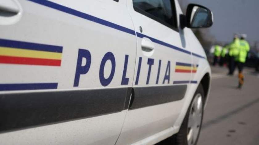 Fetiță de 2 ani și bunica ei, spulberate de o mașină! Fetița nu a mai putut fi salvată