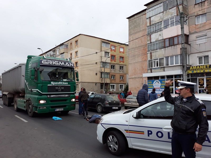 VIDEO: Accidentul de la Onești, surprins de o cameră de supraveghere. Imagini cu impact emoțional!