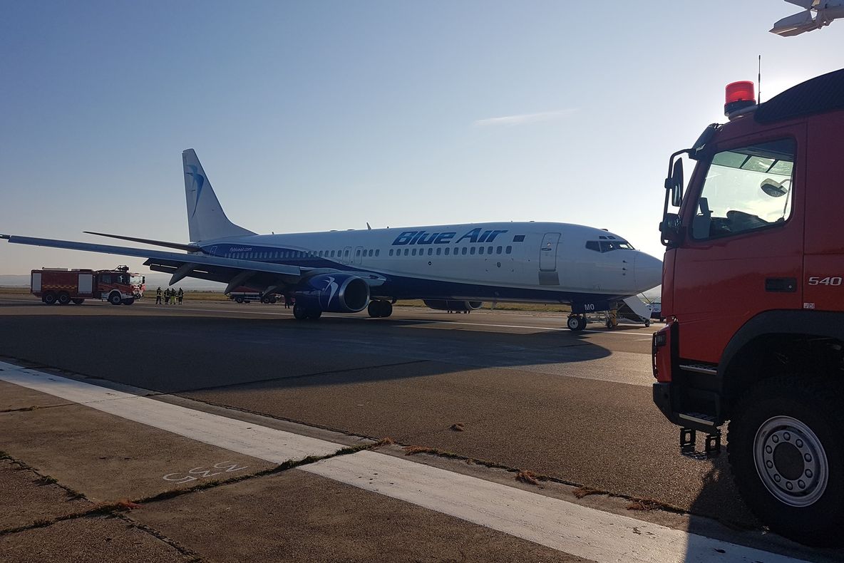 VIDEO: Exercițiu spectaculos la Aeroportul George Enescu Bacău