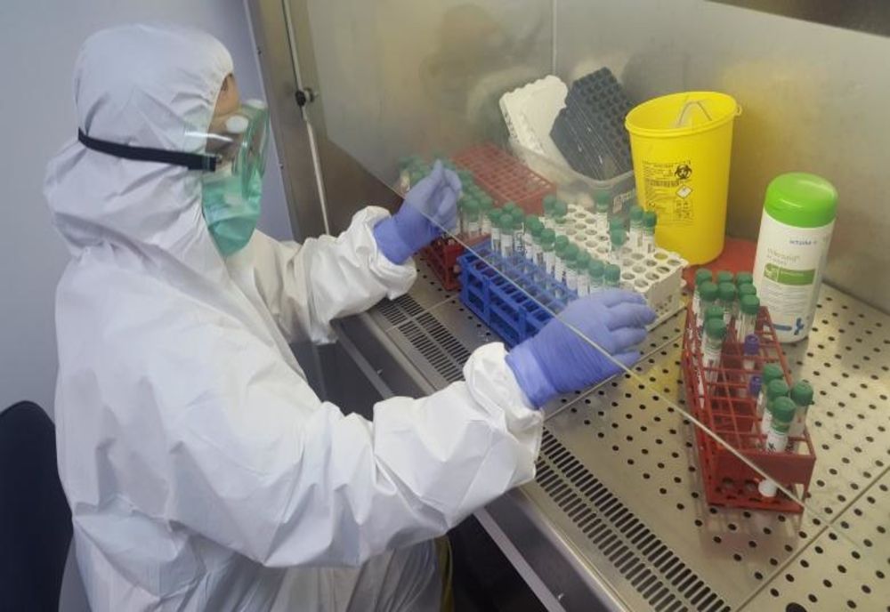 Toate cadrele medicale vor fi testate