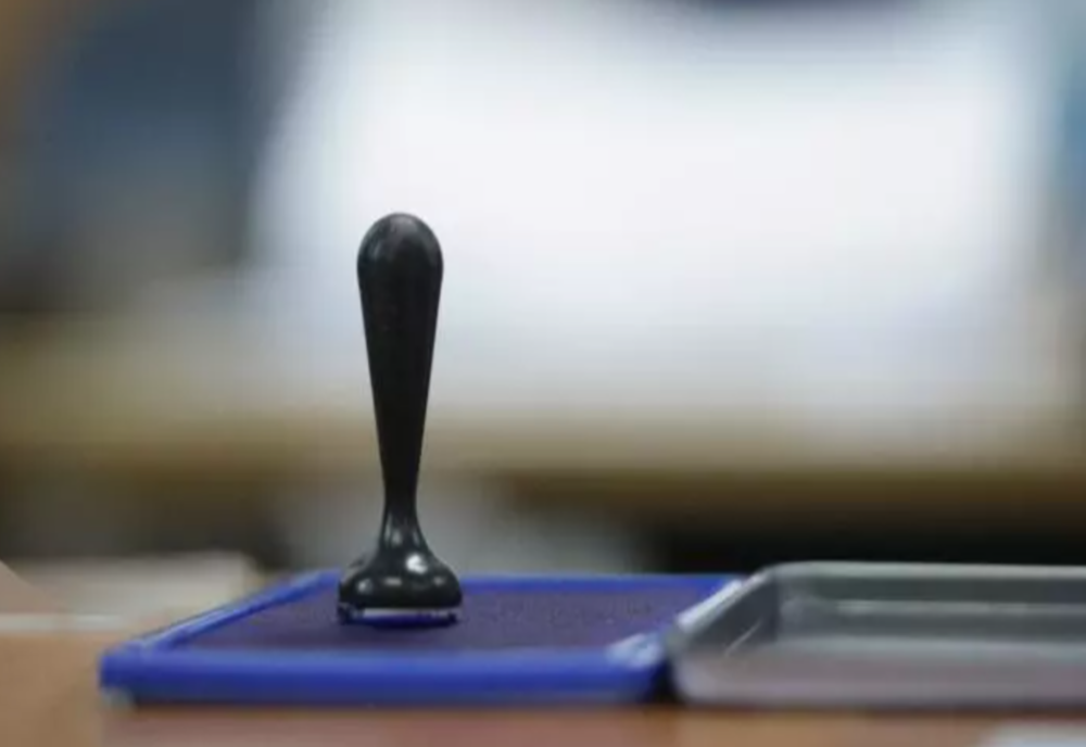 Peste 24 de mii de votanți s-au prezentat la urne până la această oră