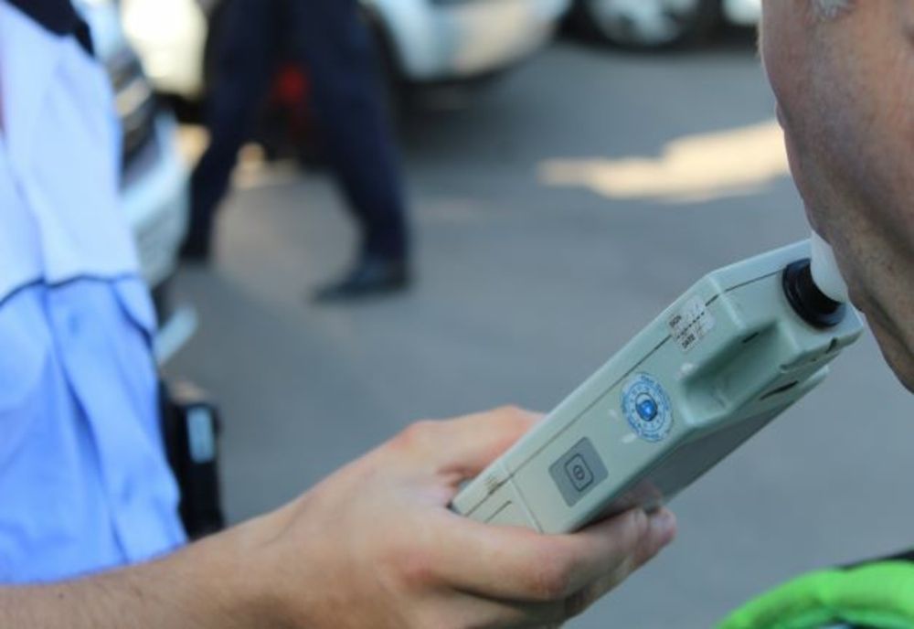 Alcoolemii de peste 1 la mie constatate de polițiști