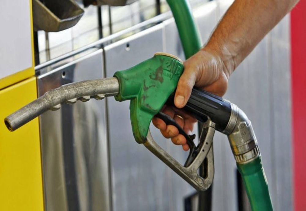 Benzina și motorina, mai scumpe după manevra făcută de OMV. La cât a ajuns prețul la pompă