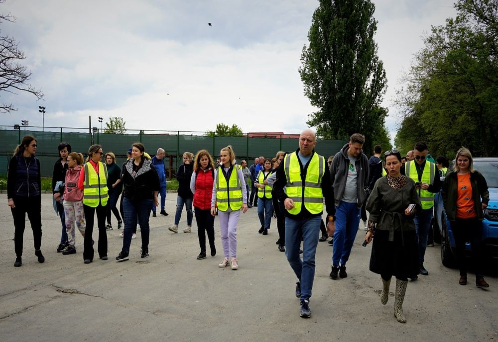 Consiliul Județean  Bacău a desfășurat o acțiune de ecologizare, în două zone de agrement extrem de importante pentru municipiul Bacău
