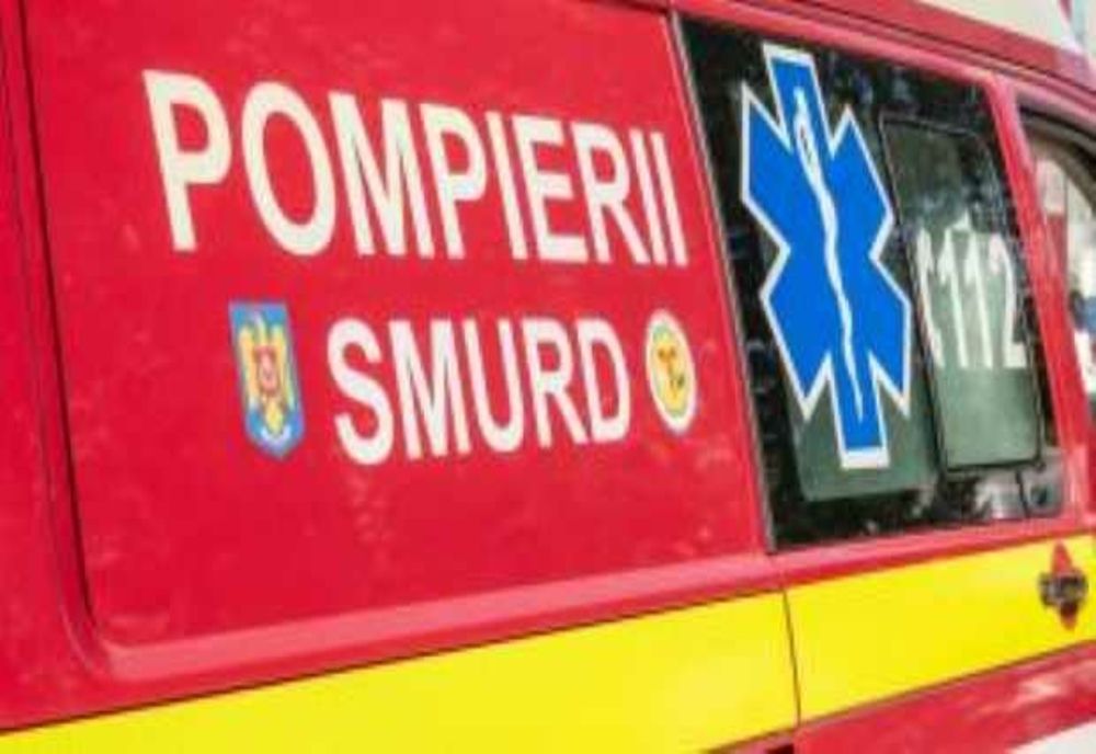 EXPLOZIE PUTERNICĂ ÎNTR-UN BLOC DIN BACĂU. PESTE 40 DE PERSOANE EVACUATE