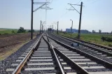 Trenurile, obligate să meargă mai încet din cauza caniculei din weekend. Vor exista întârzieri uriașe