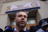 Ciprian Ciucu, tăcere totală în fața jurnaliștilor, după acuzațiile DNA. Tribunalul București decide soarta controlului judiciar