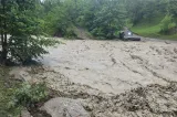 INHGA: Cod galben de inundaţii pe râuri din 14 judeţe