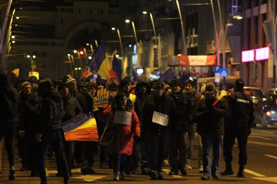 protest rezist