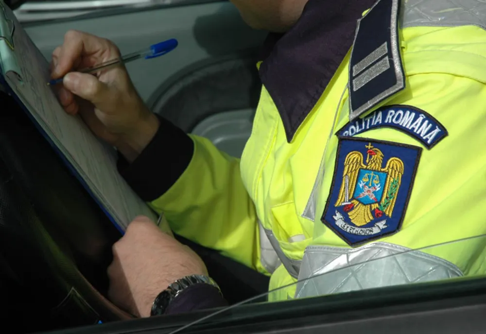 Vasluian prins la volan, cu permisul suspendat, în județul Bacău