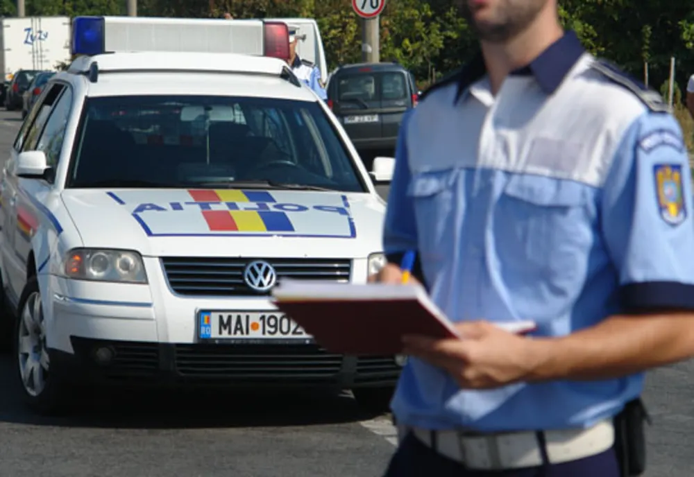 Transportau material lemnos fără documente de însoţire specifice