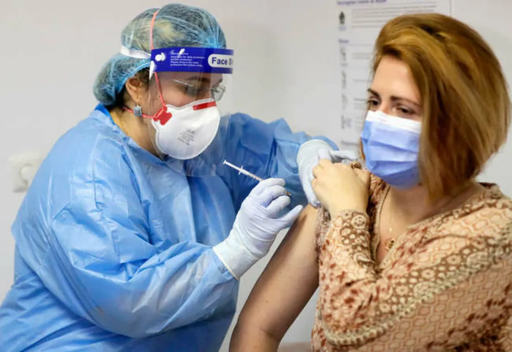Vaccinare în centrul orașului Bacău