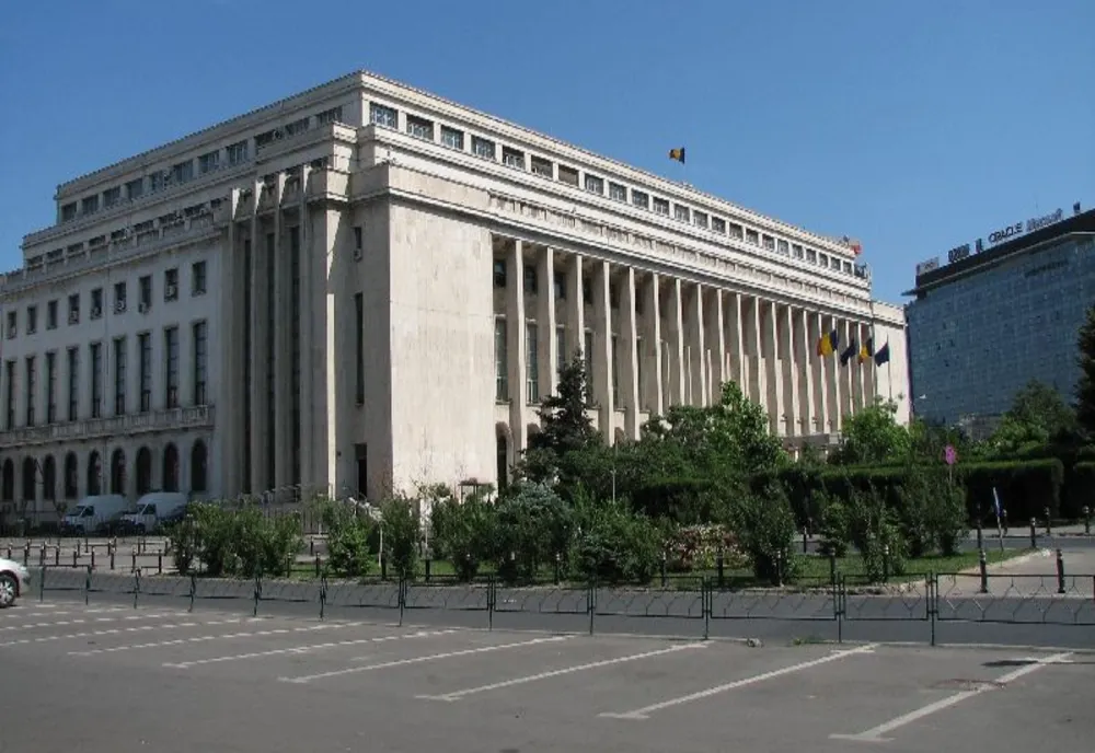30 de primari din Bacău, au mers la Guvern pentru a discuta cu premierul Câțu