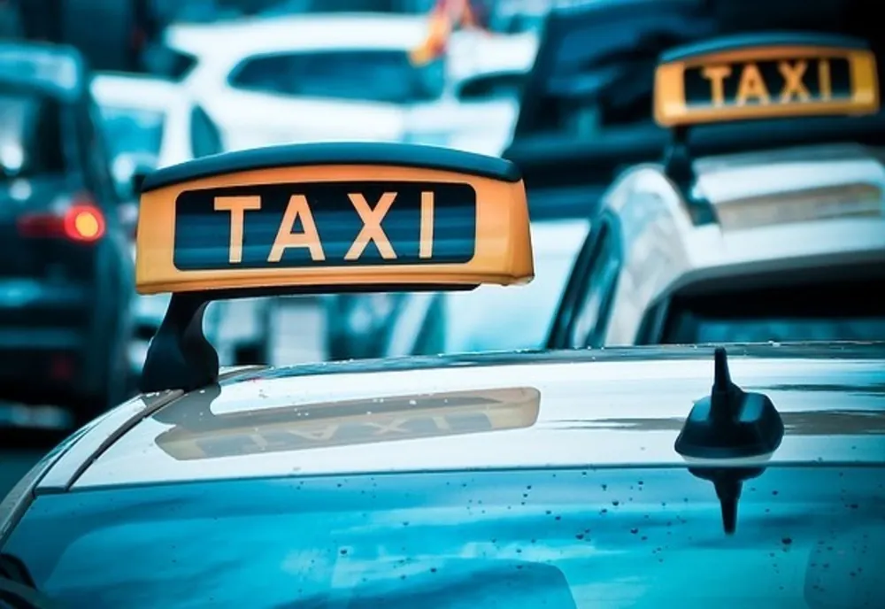 Taximetriștii, luați în vizor de polițiști: 6 permise de conducere reținute
