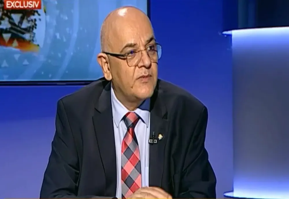 Raed Arafat, avertisment pentru românii care vor să plece în Grecia: Să-și AMÂNE vacanțele! Sunt evacuări masive în Rhodos, urmează Corfu