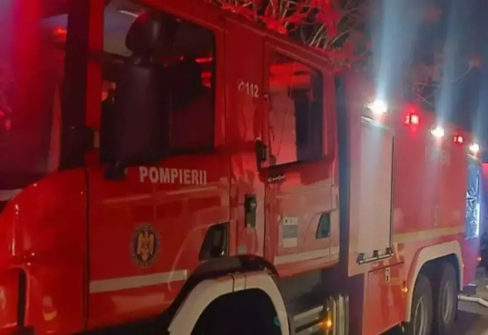 Un nou incendiu devastator - O brutărie din Bacău s-a făcut scrum