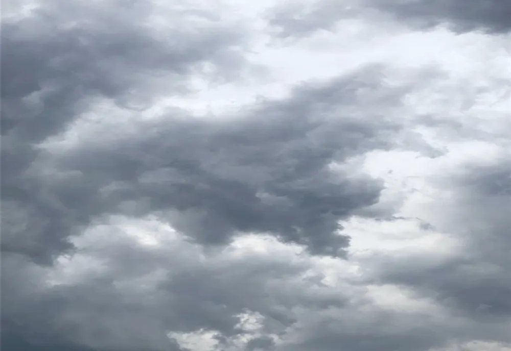 VREMEA 30 AUGUST. CANICULĂ ȘI INSTABILITATE ATMOSFERICĂ 