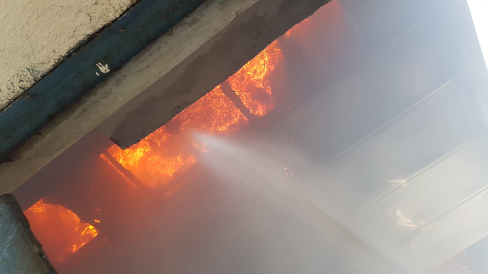 incendiu buhusi (2)