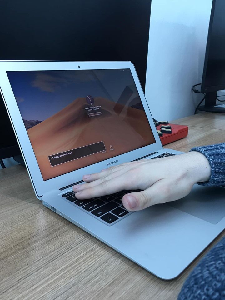 mac1