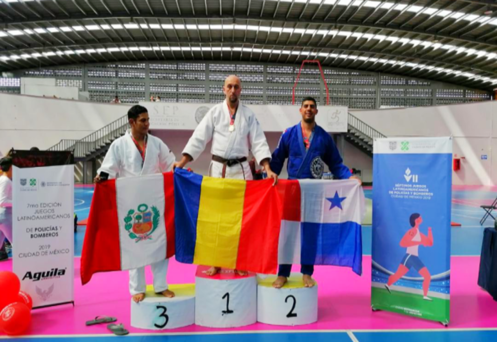Un inspector de poliție penitenciară din Târgu Ocna, medaliat cu aur la judo în Mexico City