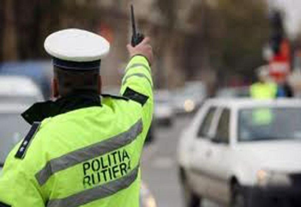 Nemțean, depistat de polițiști în timp ce conducea cu o alcoolemie de 1,45 mg/l alcool pur în aerul expirat și cu permisul anulat