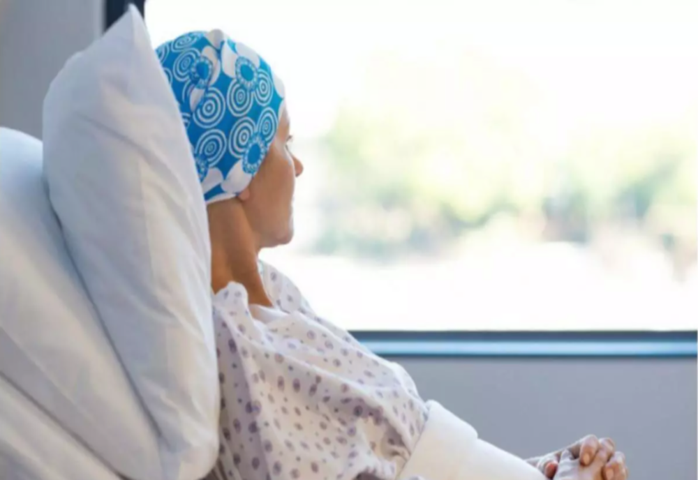Concediu de până la 45 de zile pentru îngrijirea pacienților oncologici 