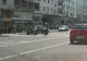 VIDEO:Motociclist rămas fără permis în centrul Bacăului. El a fost „vânat” de un echipaj de poliție în timp ce nu acordă prioritate unui pieton