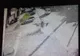 VIDEO: Familie spulberată de un scuterist inconștient. Tatăl, mama și fetița de trei ani au ajuns la spital