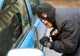 Hoț din autoturisme, prins în flagrant