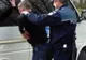 Bețivan agresiv liniștit de polițiștii și jandarmii băcăoani
