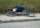 De beat ce era a intrat cu bicicleta într-un podeț