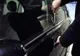 A furat un autoturism şi l-a condus băut şi fără permis