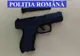 Arme ridicate de poliţişti şi dosar penal pentru nerespectarea armelor şi muniţiilor şi contrabandă calificată